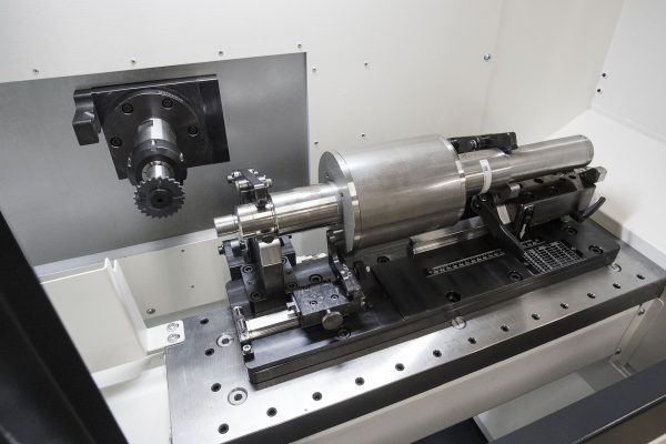 easyMill - Maszyna technologiczna do nacinania rowka na czole wałka